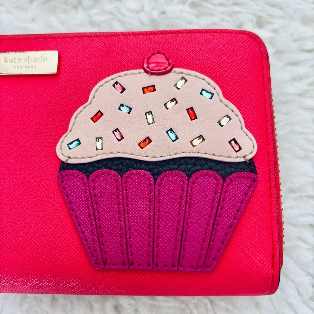 Kate Spade Take The Cake Cherry Red Zip Around Long Wallet - Picture 3 of 16